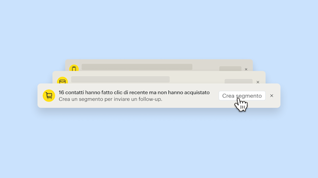 Popup di notifica che mostra "16 contatti hanno cliccato di recente ma non hanno acquistato" con un pulsante "Crea Segmento" e il puntatore del cursore